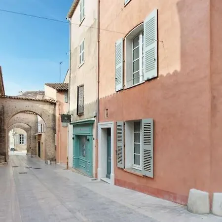 Maison Misericorde Holiday home *